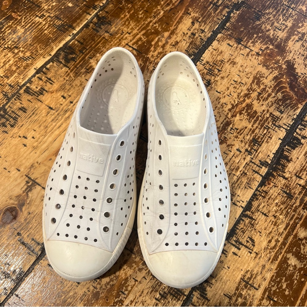 Native Jefferson Slip-On Sneakers